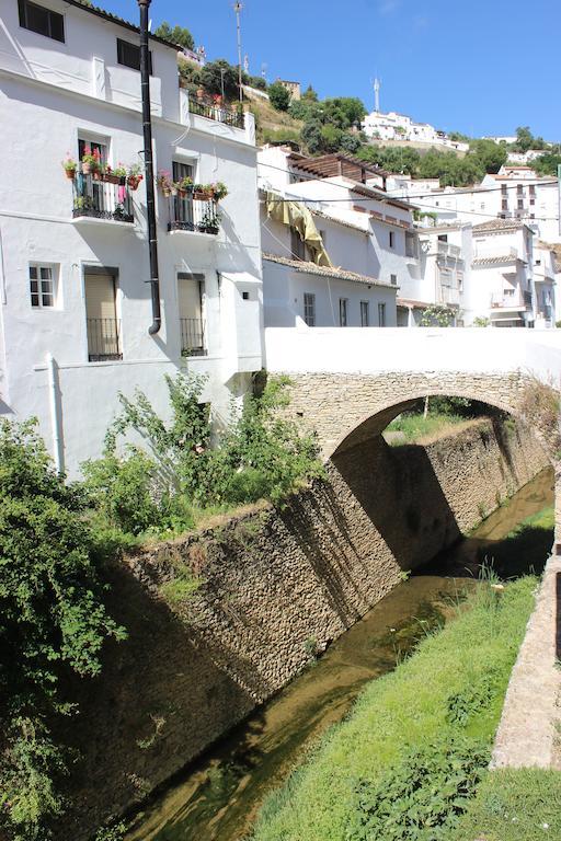 Casa Rural Cuevas Del Sol Guest House Setenil De Las Bodegas Exterior photo